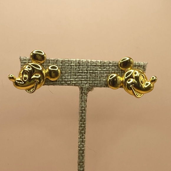 Vintage Disney Gold tone Mickey Mouse Earrings - Picture 2 of 3